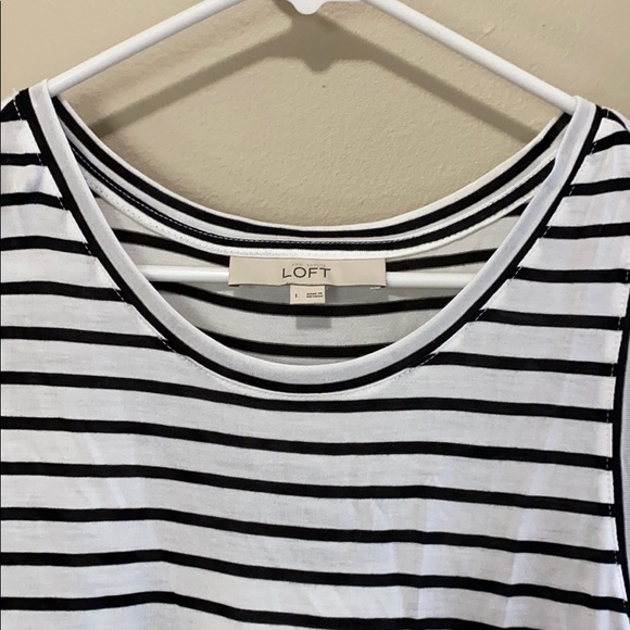 Black & White Striped LOFT Sleeveless Blouse - L - Picture 4 of 13